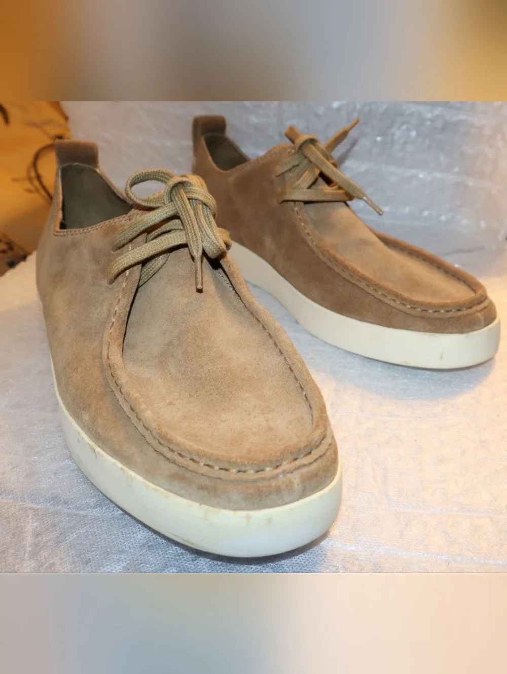 Everlane The Desert Shoes in a tan‎ suede color. Size 10 Mens